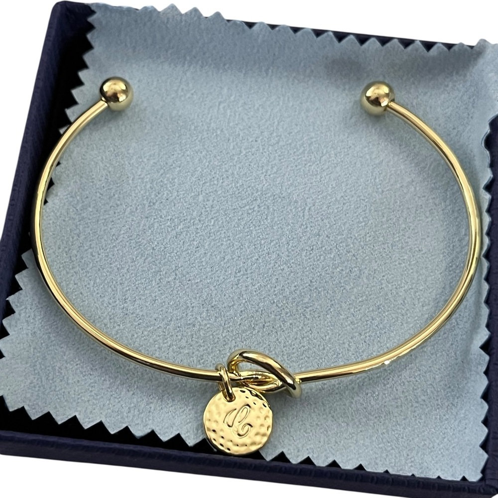 Turandoss Initial Bracelet for Women Dainty Gold Knot Letter Bracelet Charm C